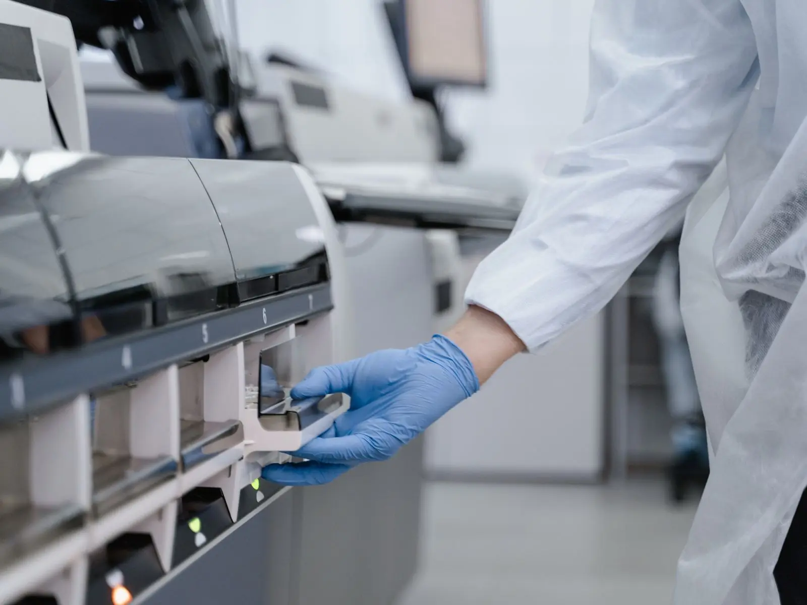 Controle e análise de materiais plásticos